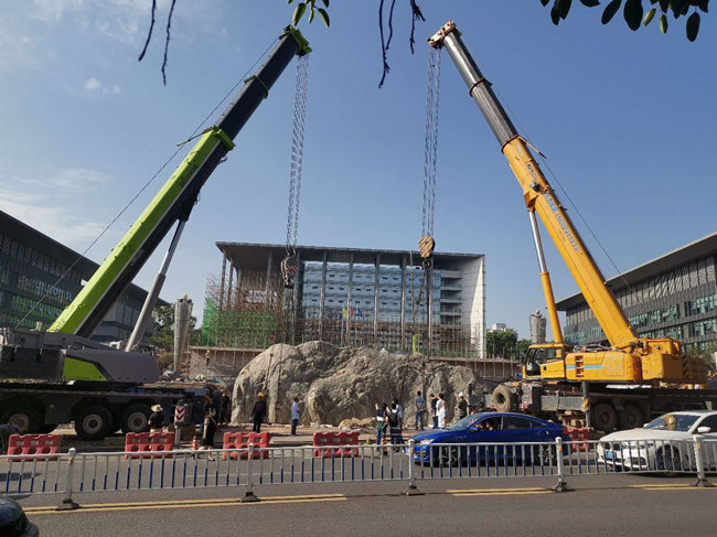 南京风景石吊装搬运